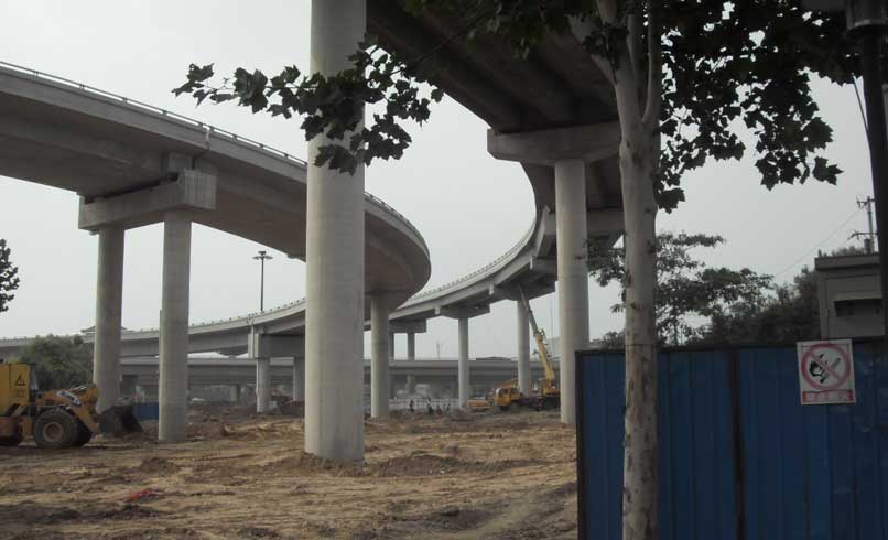 嵩山路立交桥.jpg